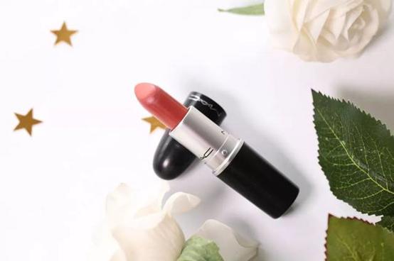 买的口红鉴别为假的怎么办,如何鉴别买的口红被人用过