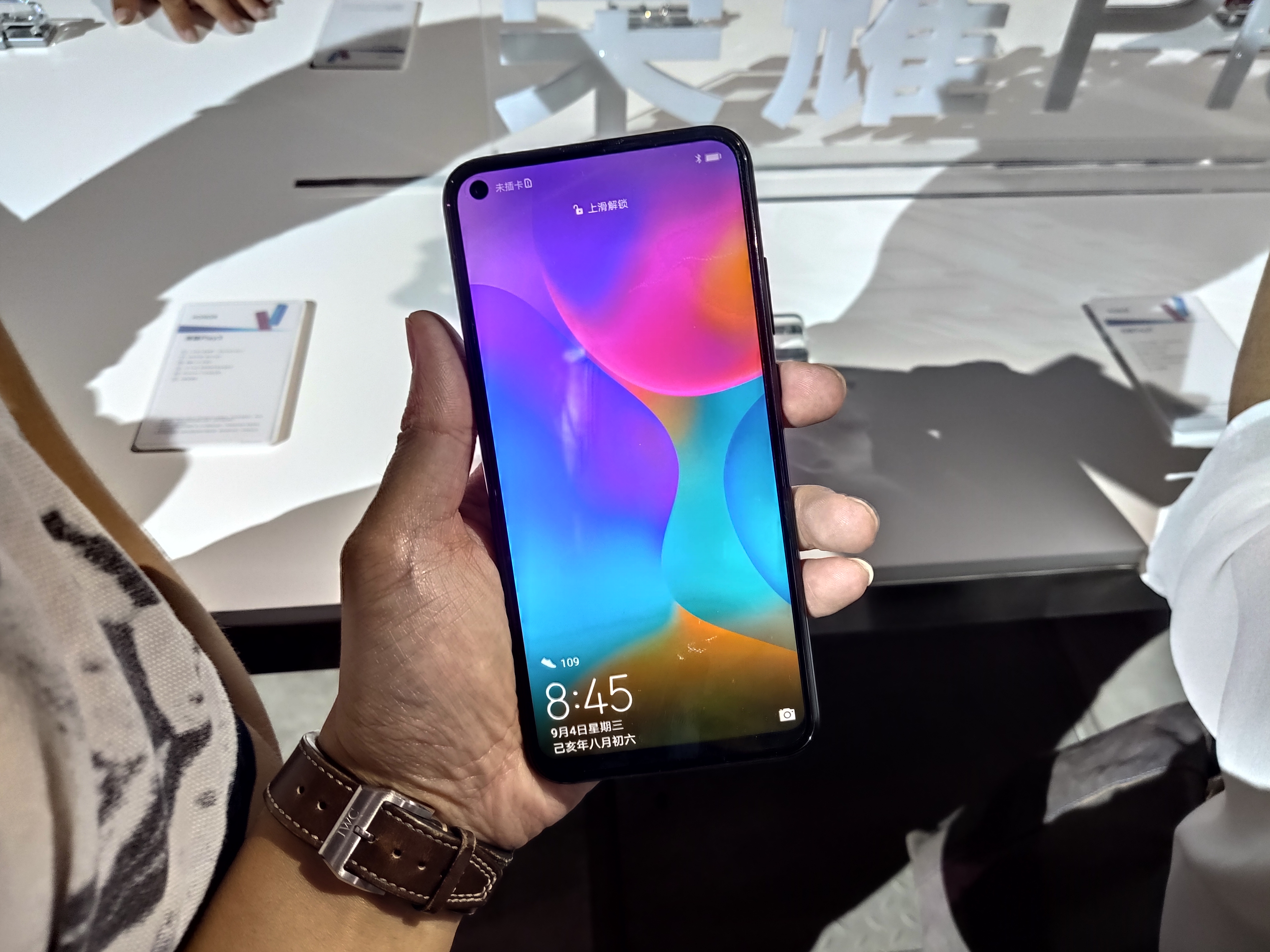 荣耀赵明深度分析,荣耀赵明不要把硬件当实力