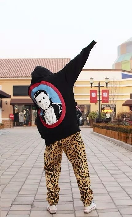 今年没买衣服是正确的选择,今年冬天衣服都没买几件