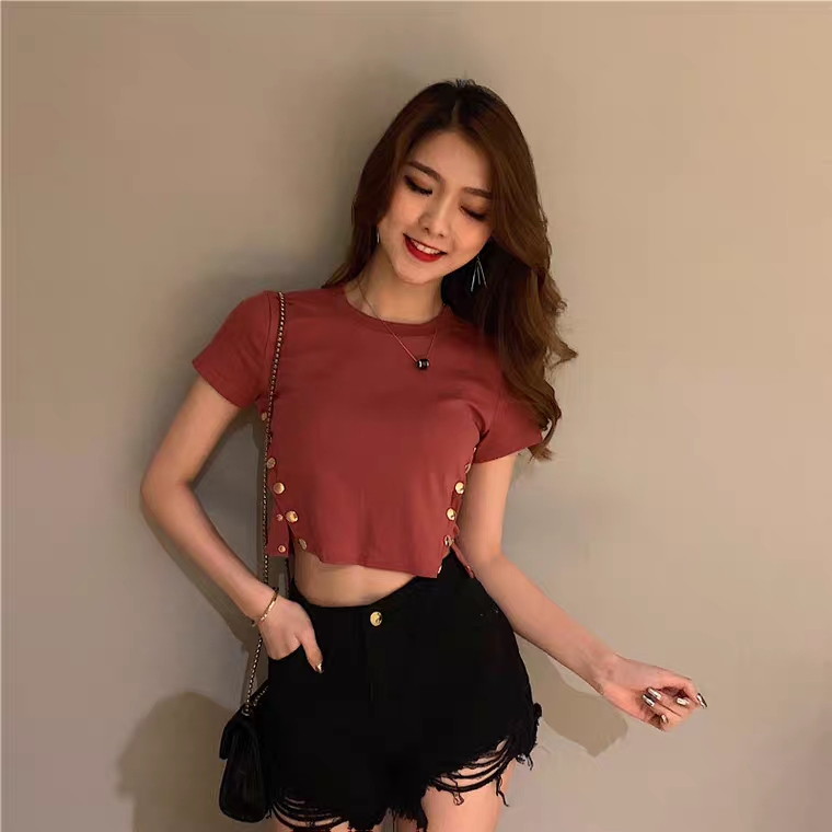 肩宽该怎么穿啊,肩宽适合怎么穿