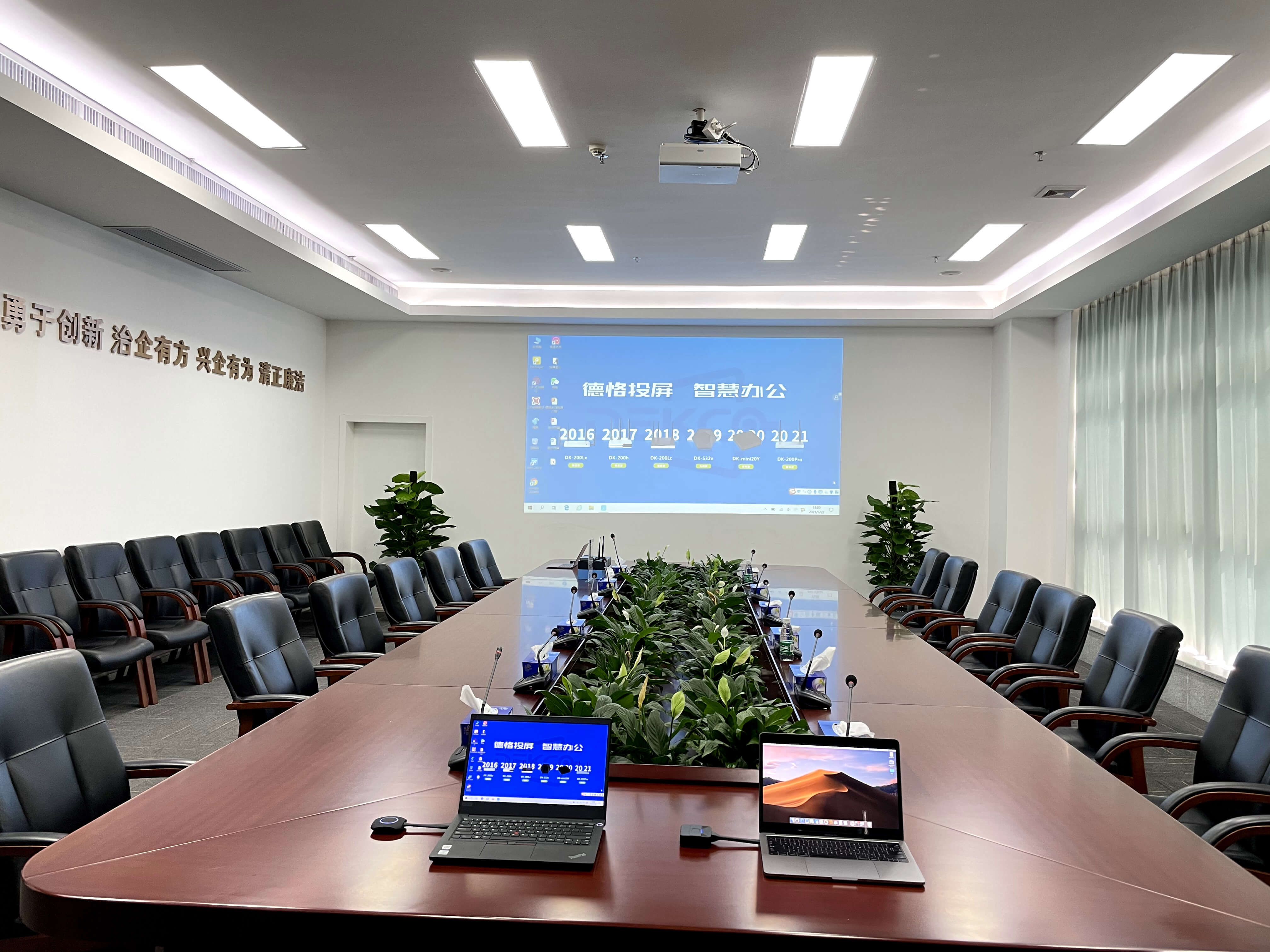 thinkpad笔记本投影仪接口,thinkpad无线投屏到电视