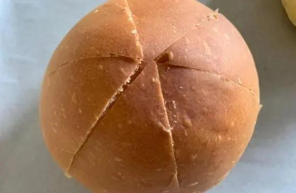 网红爆浆芝士面包推荐,超好吃的网红芝士面包