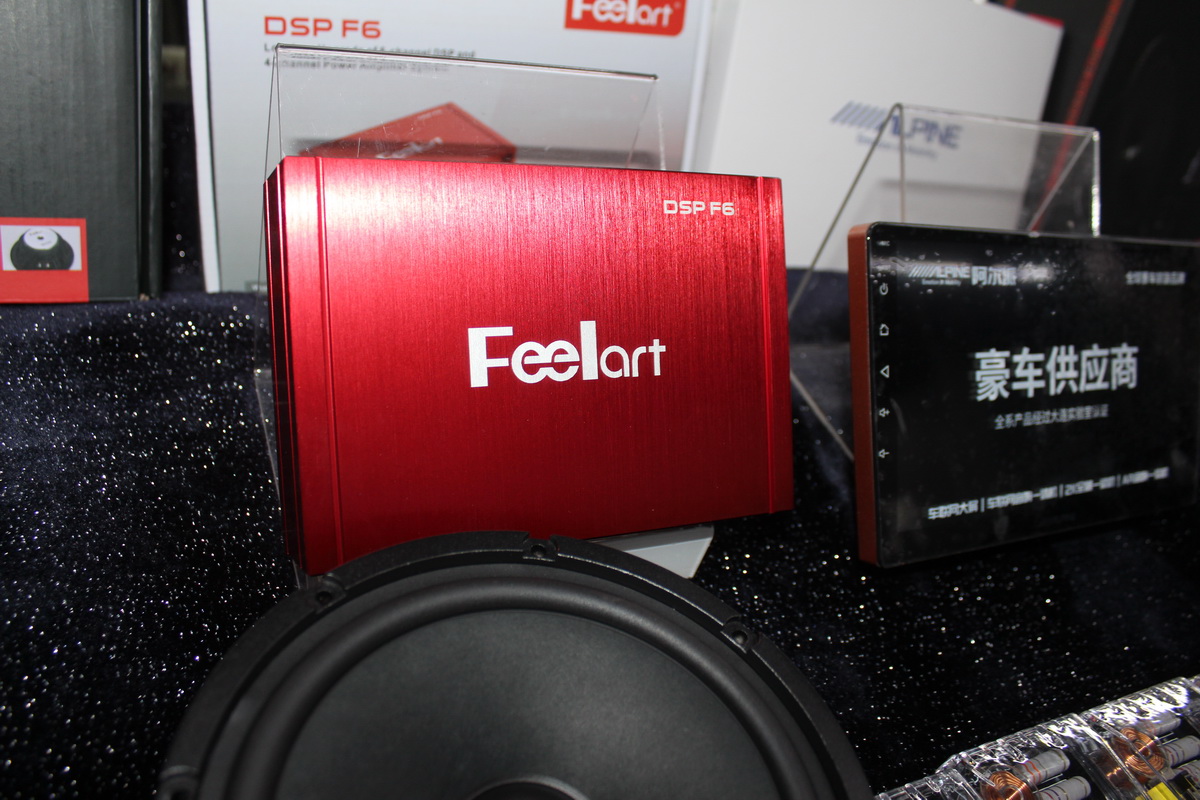 改一改别克GL8汽车音响的一些毛病：大屏小，音质差，噪音大