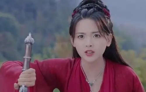 鞠婧祎4000年一遇美少女秒变,鞠婧祎和杨超越照片