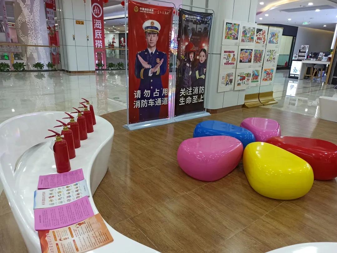 综合体换装“救援橙”！“橙色力量”消防街区邀你一起来打卡！