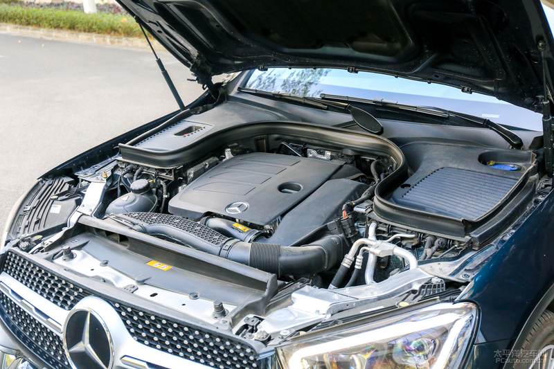 奔驰glc300l动感型第一视角,实拍了解2020款奔驰glc300