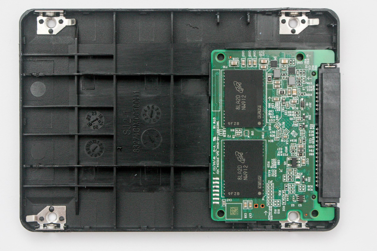 英睿达bx500固态硬盘评测,ssd固态硬盘英睿达b200