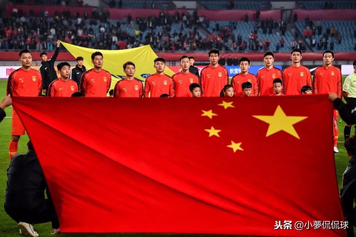 中国男足怎么这么弱,中国男足虽败犹荣难掩