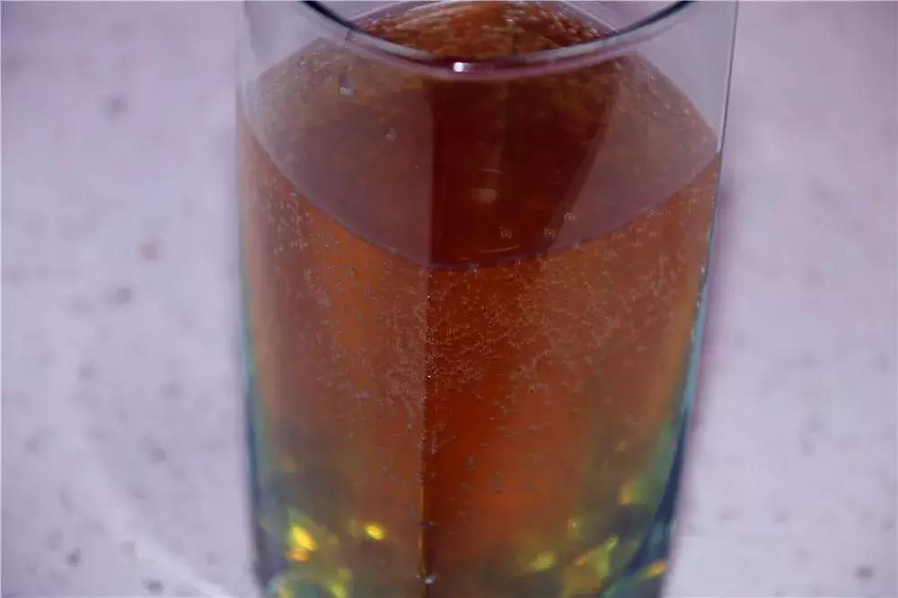 绿萝怎么养好爬满100个墙壁,绿萝怎么分盆养才能爆盆和爬满墙