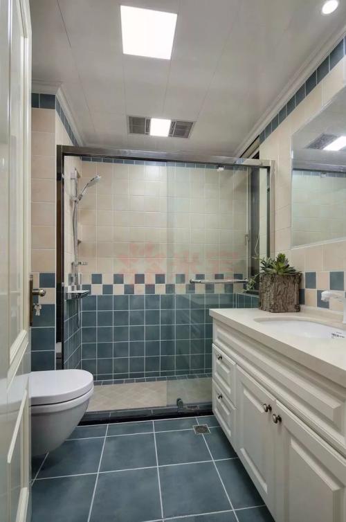 上厕所也得有学问,上厕所必须要在很干净的环境