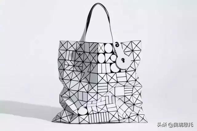 最值得入手的十款大牌包包,世界十大名牌包包都是什么