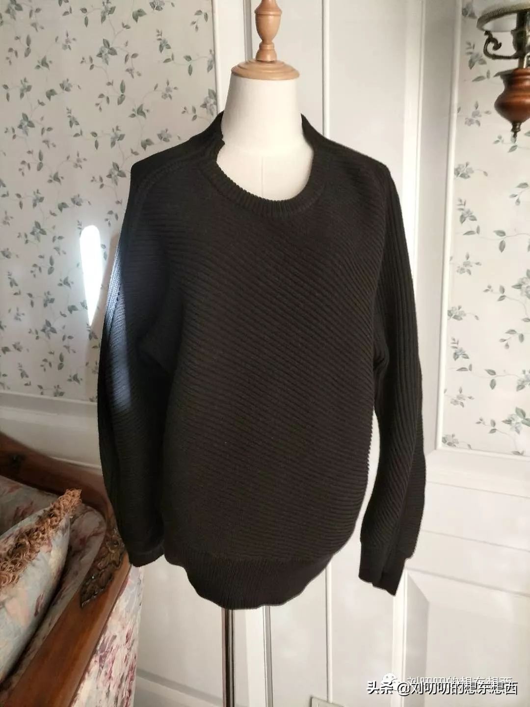 江南布衣山系羽绒服购物分享,一日一look测评