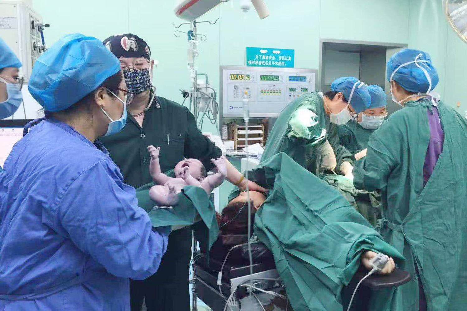 哪种血型女人生孩子危险,什么血型的男女生孩子会溶血