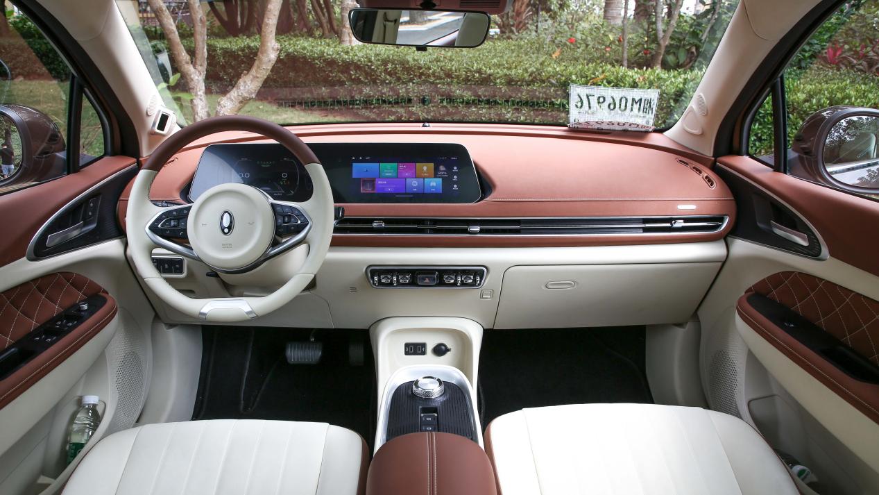 23款欧拉好猫顶配豪华版试驾,欧拉好猫经济实惠首选车型