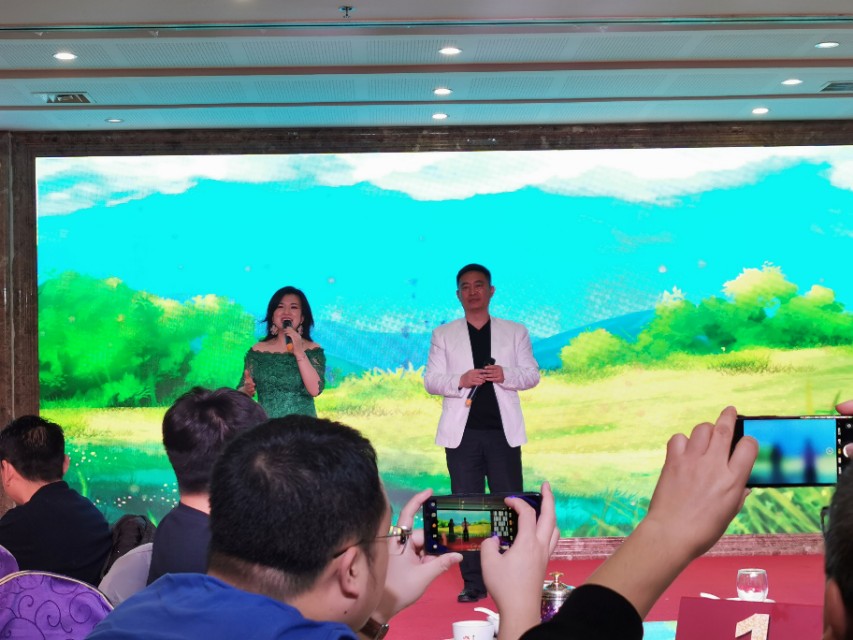 热烈祝贺篮球队成立,热烈庆祝篮球队成立