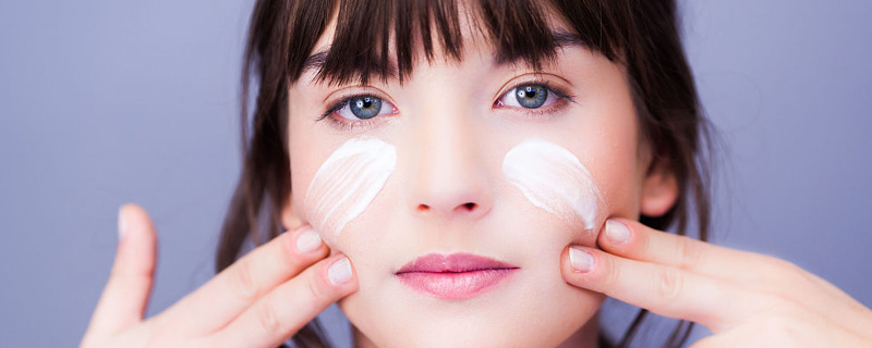 男士洗面奶控油去黑头收缩毛孔,鼻子去黑头收缩毛孔的最好方法