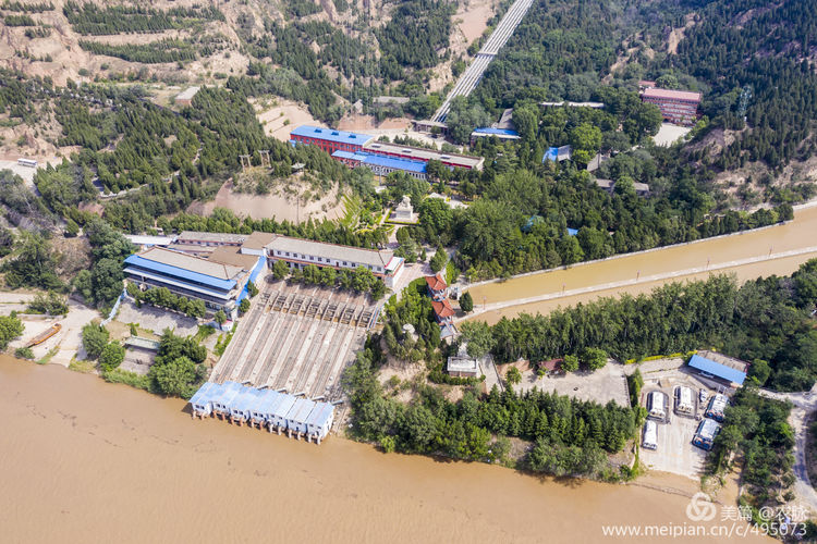豫西老家放飞机,空中看黄河美景