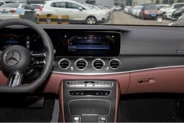 21款奔驰e音响调节最佳效果,21款奔驰e级通病发动机故障灯亮