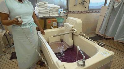 日本养老院人性化,为何日本老人卖房也要住养老院