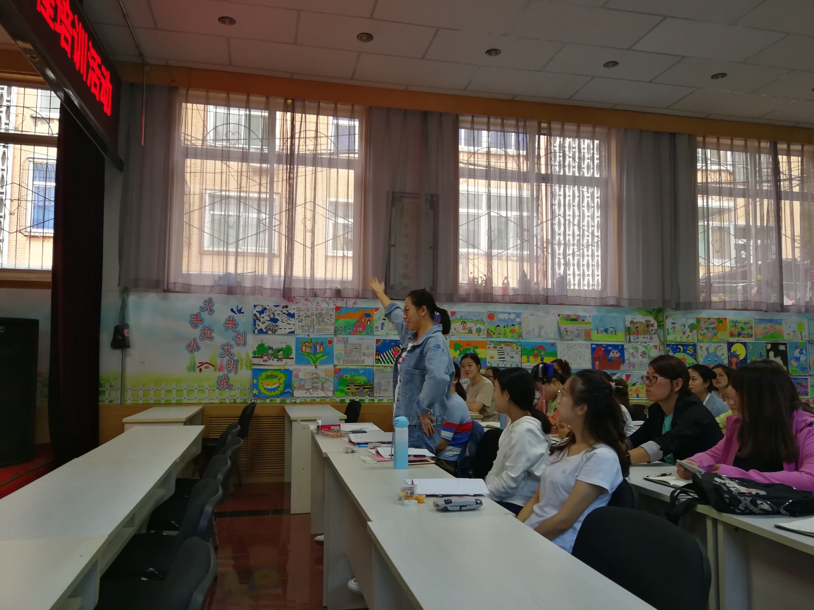 促进园本课程建设,幼儿园课程的园本化建设