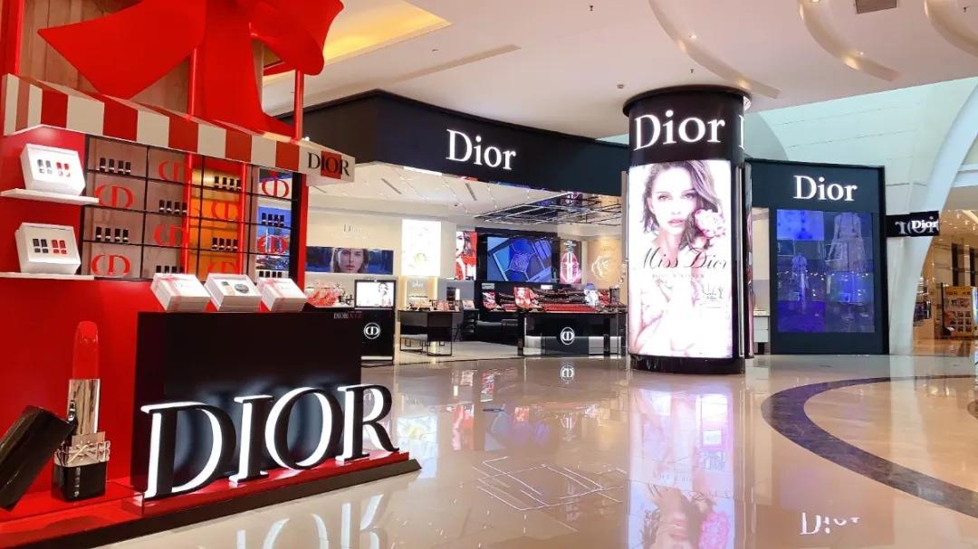 哈尔滨dior专柜远大,dior迪奥官方线上精品店