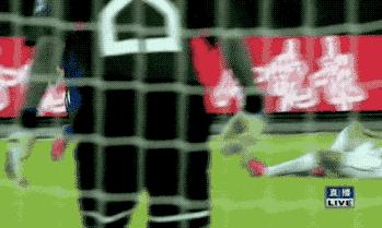 力拔山兮气盖世——强力中锋两世代对比，维埃里，巴蒂更强吗？