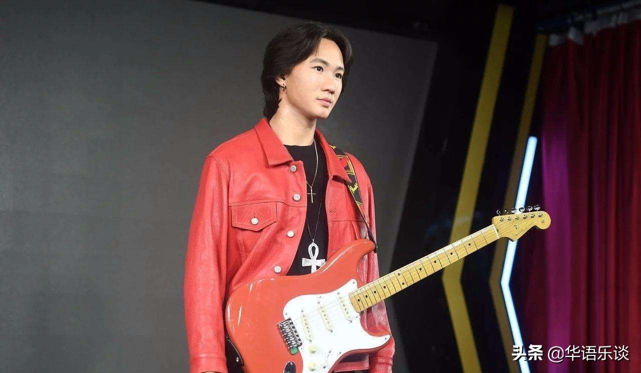 黄家驹一个歌手有什么值得崇拜,为什么有这么多人崇拜黄家驹