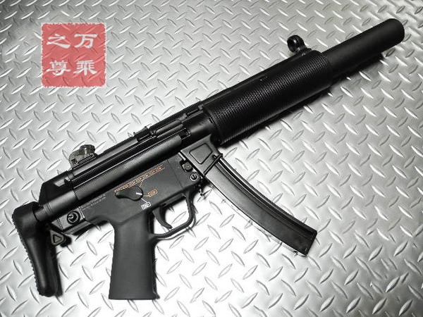 旧版改良冲锋枪,结构简单又特别耐造的冲锋枪