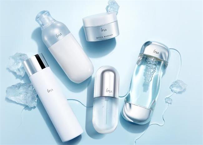 原来，SKll、CPB、姬芮Za、艾杜纱、安耐晒都是他的