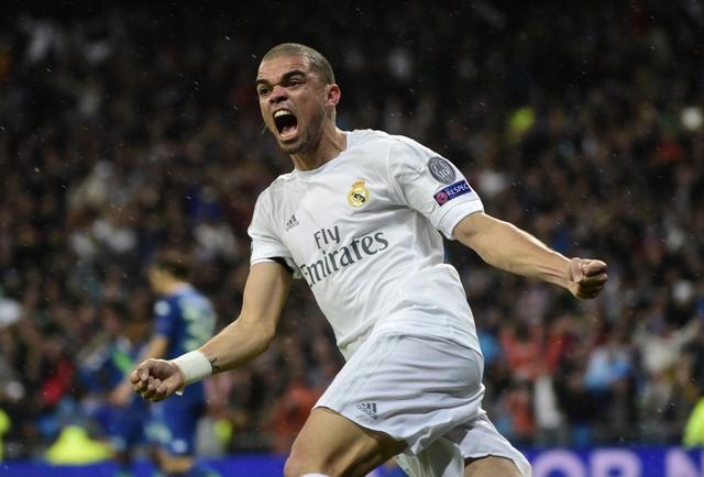 拉莫斯佩佩对巴萨犯规,佩佩拉莫斯双中卫