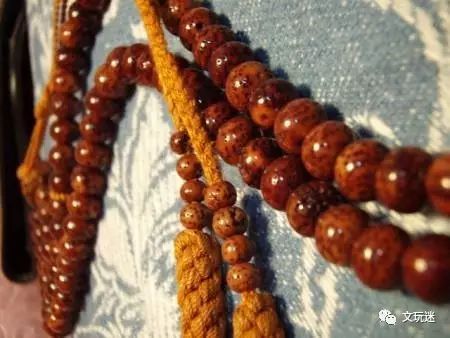 适合小白钱少入门的文玩,200元买不到便宜的东西