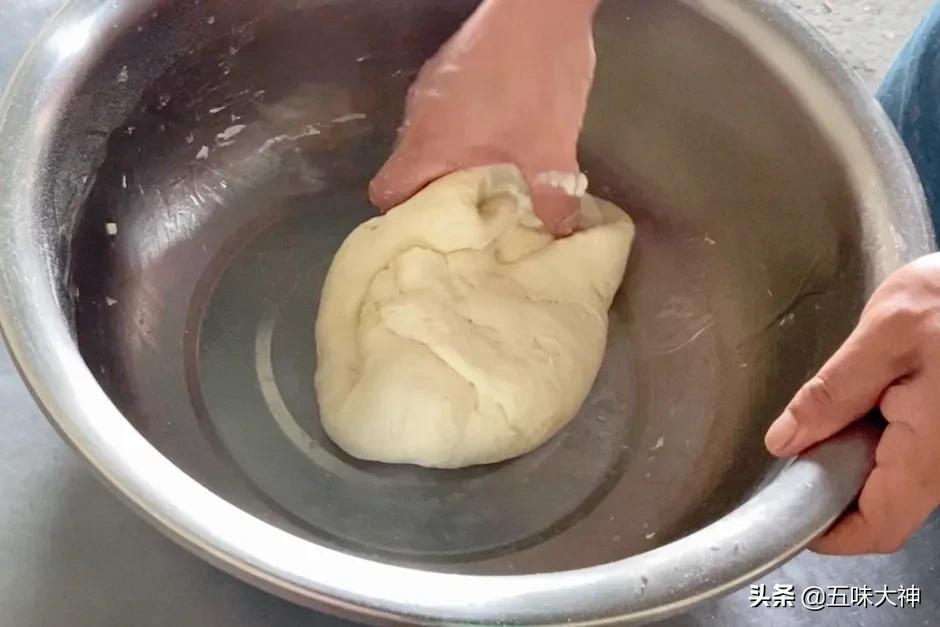 老式油条白矾的做法,矾油条的做法