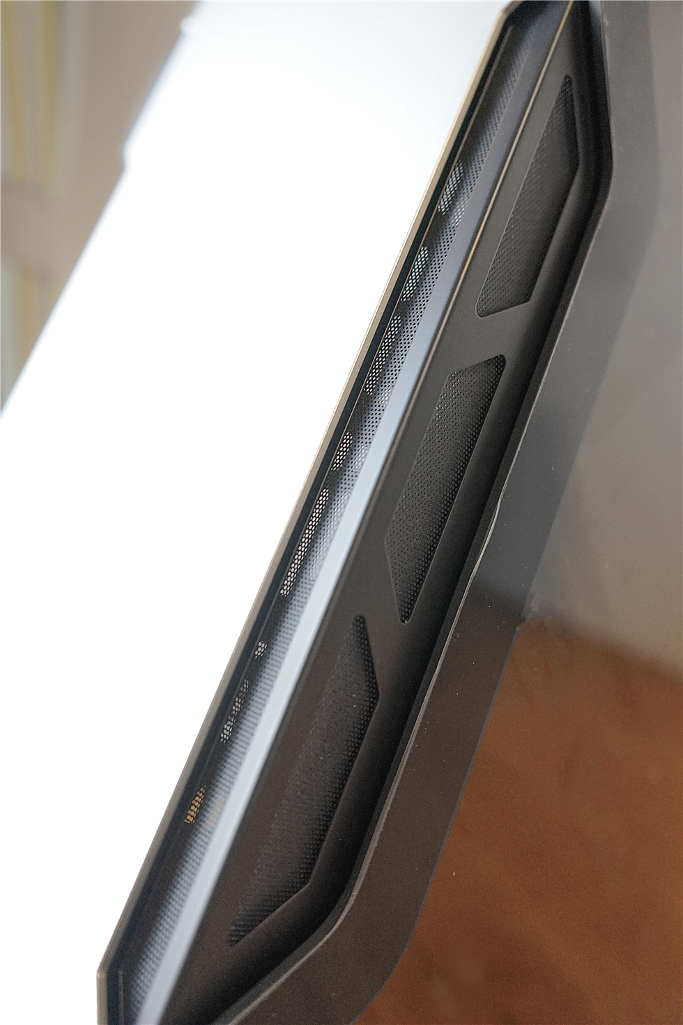 amd3600x和i710400f,amd3600x配微星b450适合什么系统