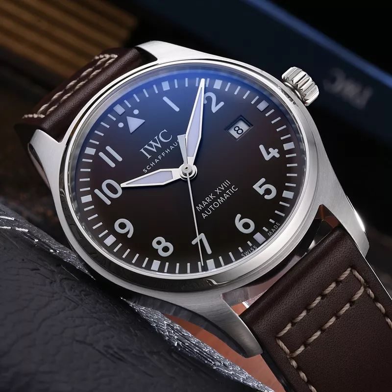 手表上的这几个英文搞懂了，买表轻松看配置！