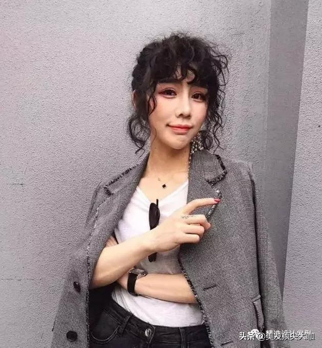 洋气芭比烫,洋气夸张螺丝烫