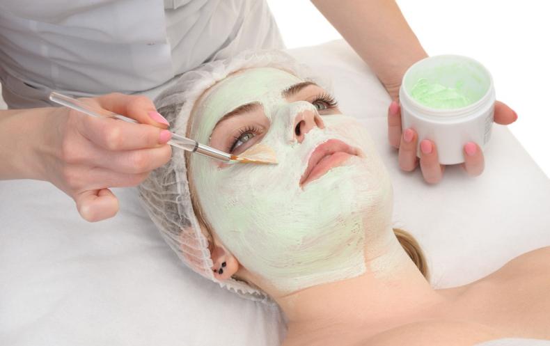 真正懂行的人不会告诉你错哪了,为什么不要买太贵的面膜