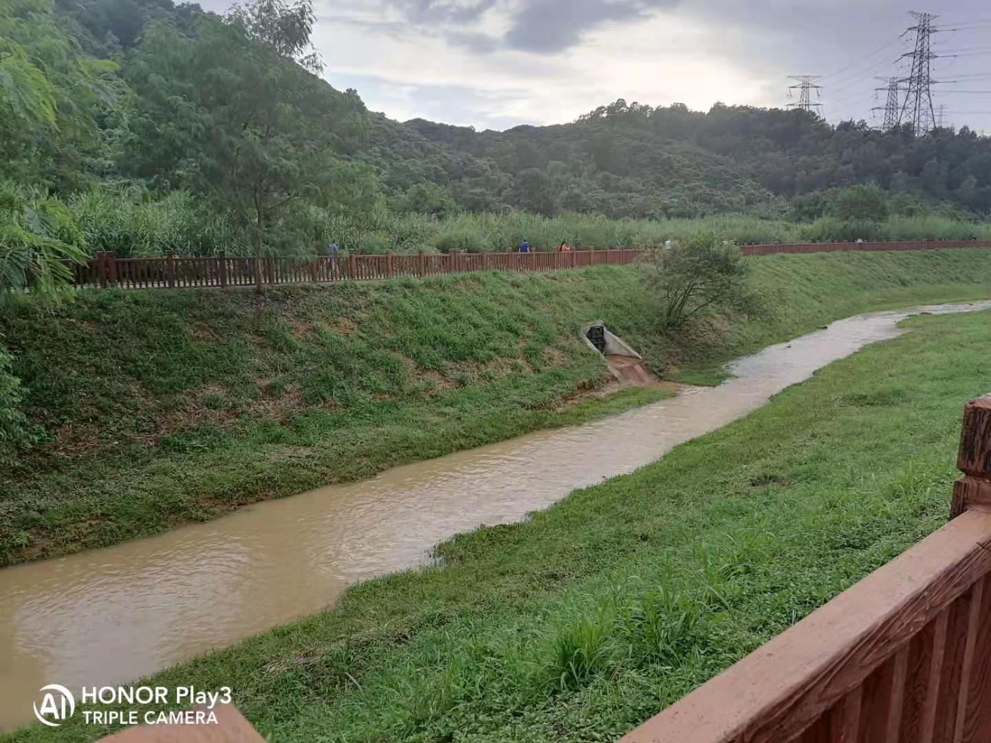 信用卡逾期多少时间会被起诉啊,信用卡逾期20000被起诉的几率大吗