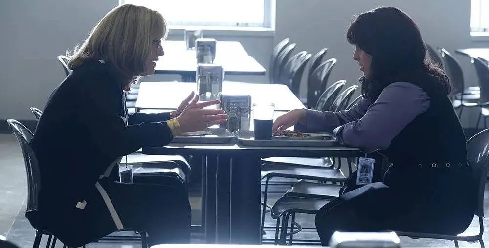 弹劾克林顿美剧,美剧特朗普弹劾第一季在线