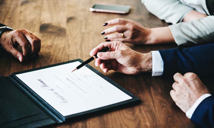 领导不敢欺负你的3种方法,面对领导的欺负怎么处理