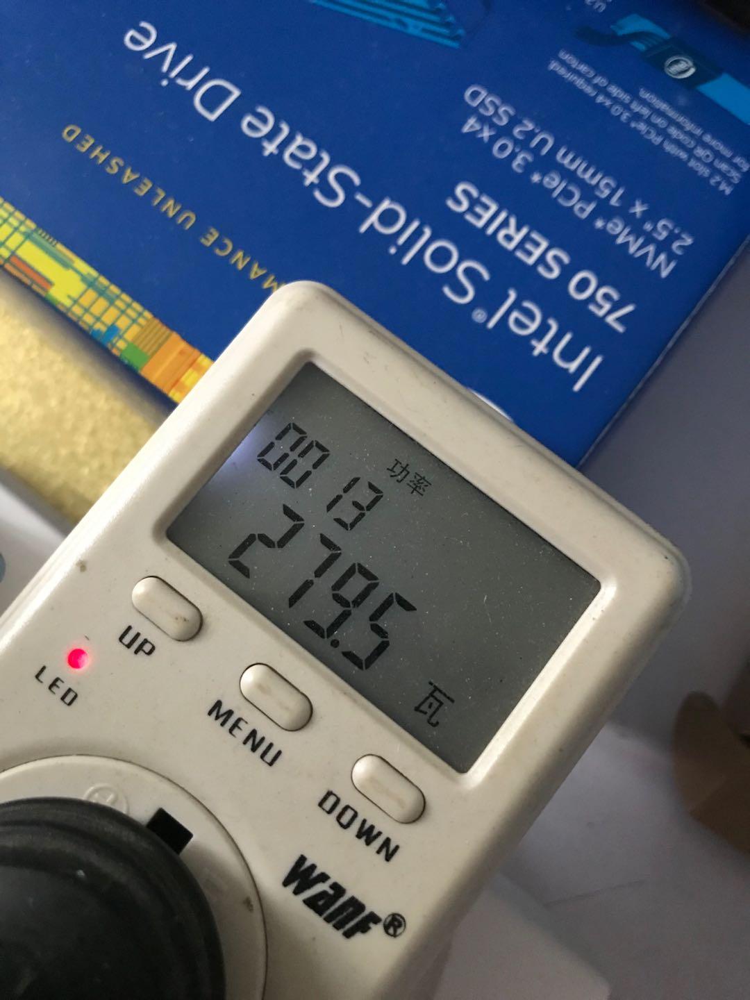 天猫69.9元山寨550WS电源打假，300W和850W都能稳定节省几度电费