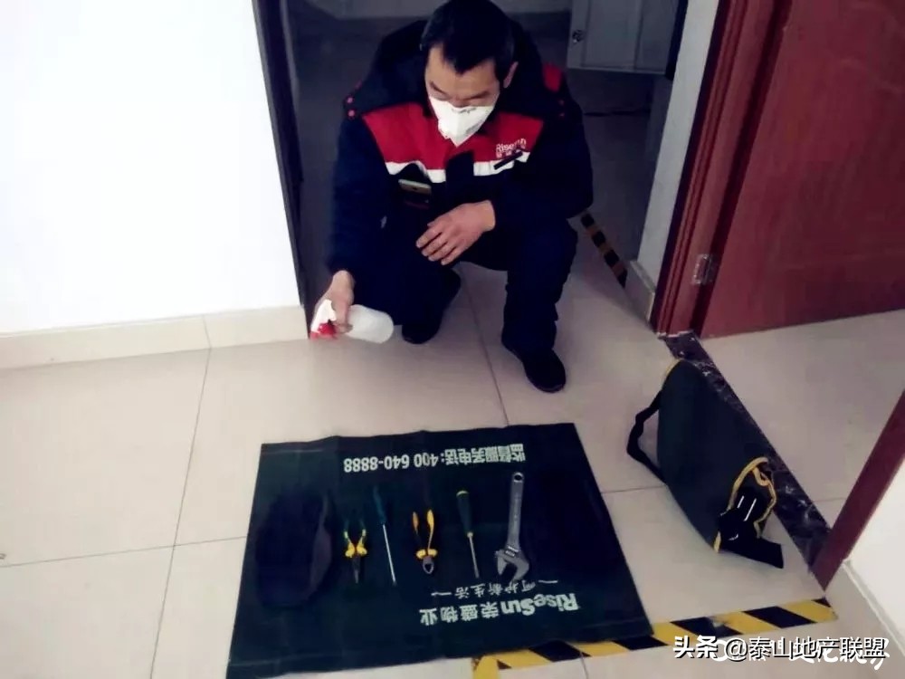 致敬一线工作人员济南,致敬物业在一线服务人员