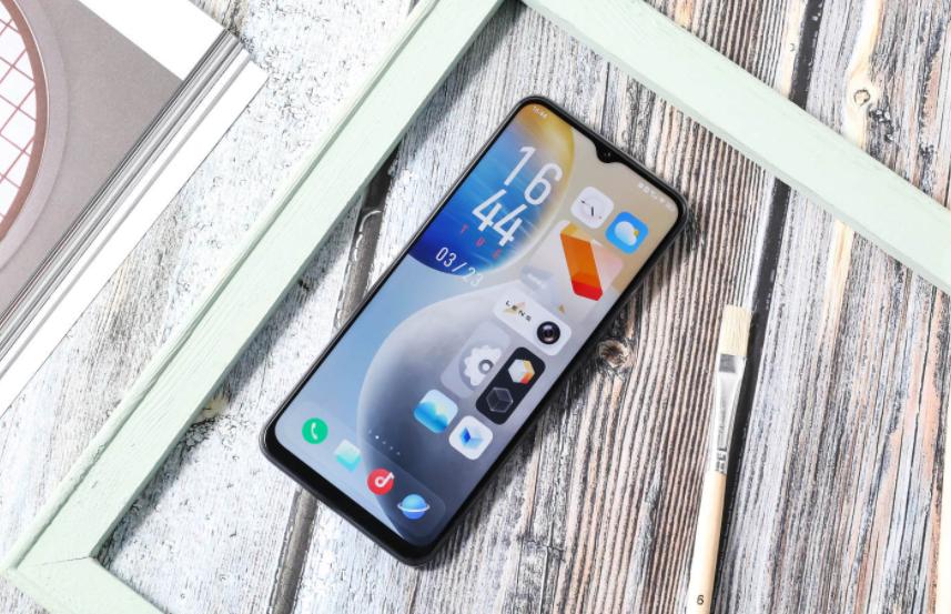 说句真心话，千元手机还是得看这三款，都是“小钢炮”，配置均衡