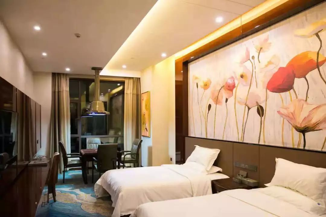 嘉峪关水立方温泉度假酒店开着吗,嘉峪关水立方温泉度假酒店怎么玩