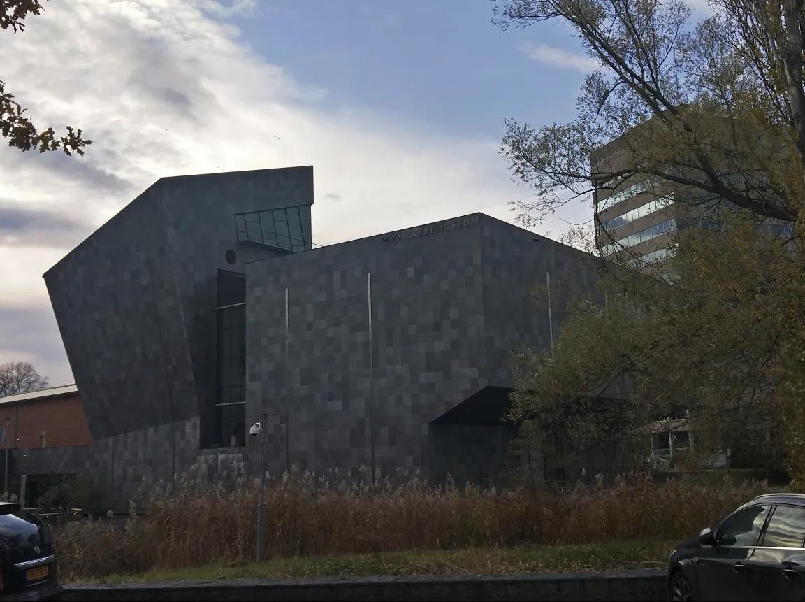 第一次出国就去荷兰,去荷兰怎么去最方便