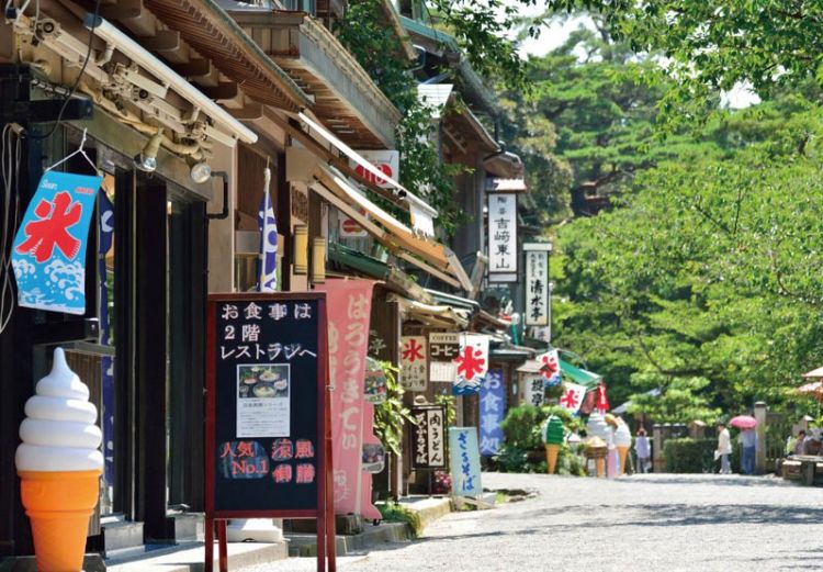 越冷越爱吃雪糕！寒冷的金泽市冰激凌销量称霸日本