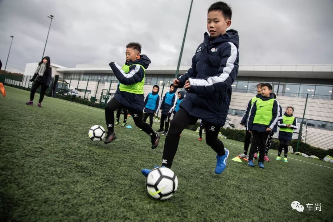 捷豹校园足球项目“新一季”：功夫熊猫与足球小将联袂出演