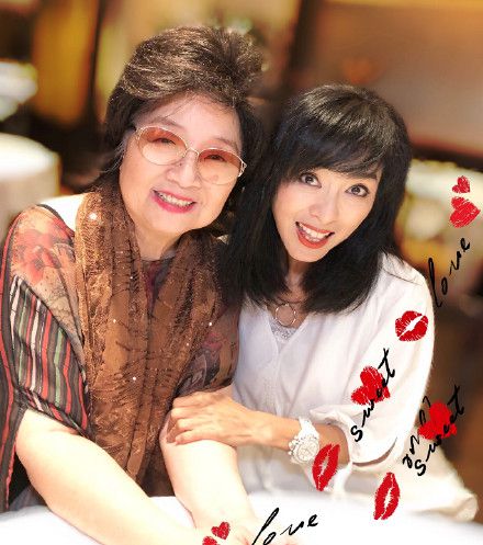 米雪陆小凤,徐小凤离婚