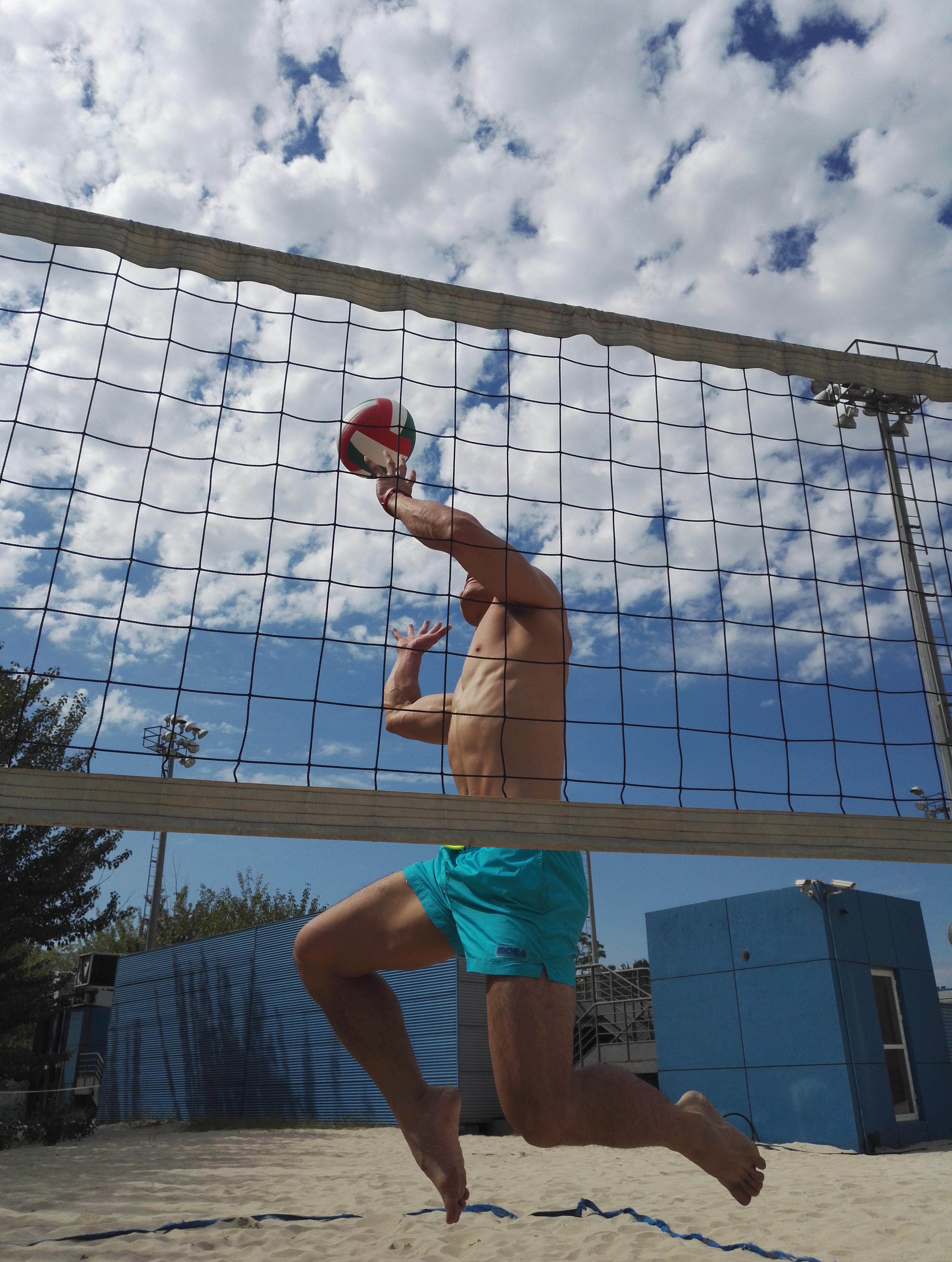 钢铁直男是不是真很帅,钢铁直男居然还有文艺范