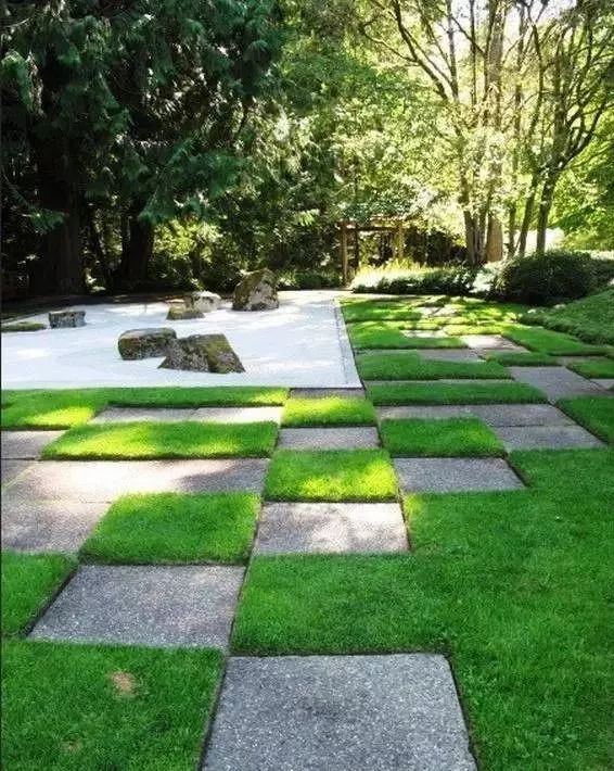 花园怎么布局才会有层次感,露台花园如何分休闲区和种花区