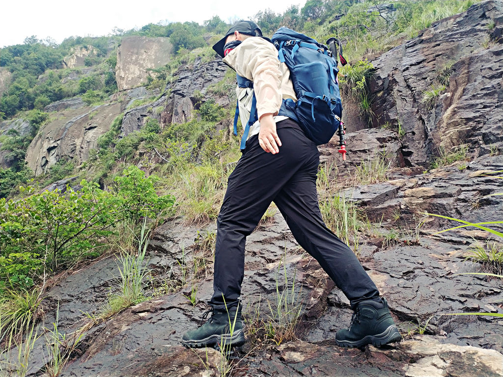 遨游仕登山鞋测评,遨游仕T1全地形鞋